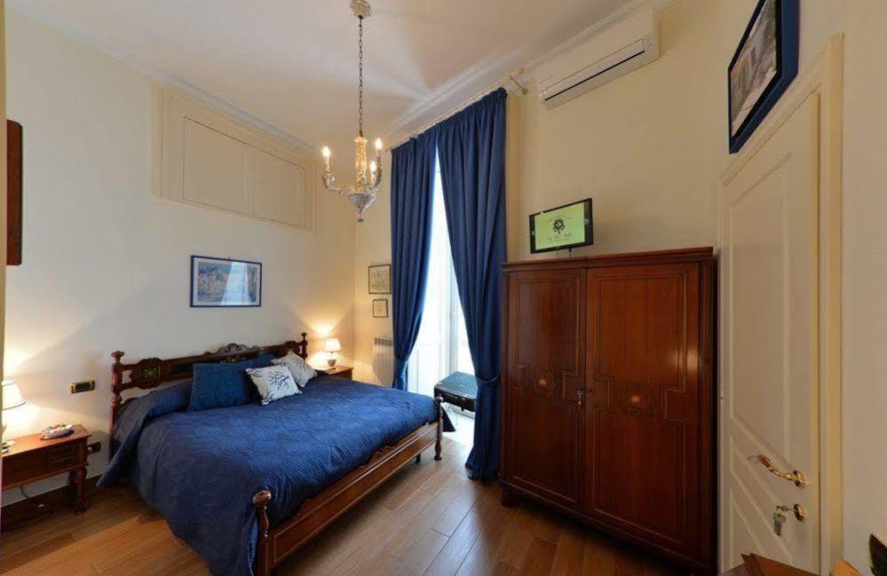 B&B Residenza Via Dei Mille Napoli Exterior foto